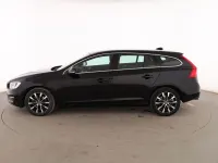 Usado Volvo V60 Momentum 150 CV (110 kW) 2017 Negro Familiar