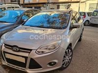 Usado Ford Focus Trend 125 CV (91 kW) 2013 Gris / plata Berlina
