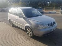 Usado Kia Carens EX 111 CV (81 kW) 2005 Gris Monovolumen