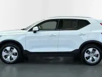 Usado Volvo XC40 Momentum 2022 Blanco SUV