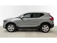 Nuevo Volvo XC40 Core 2025 Gris SUV