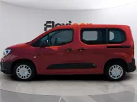 Usado Opel Combo Edition+ 131 CV (96 kW) 2021 Rojo Monovolumen