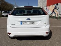 Usado Ford Focus Trend 109 CV (80 kW) 2009 Blanco Berlina
