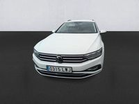 Usado VW Passat Executive 150 CV (110 kW) 2022 Blanco Familiar