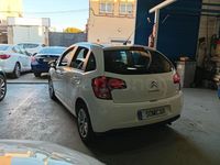 Usado Citroën C3 Attraction 73 CV (53 kW) 2011 Blanco Utilitario