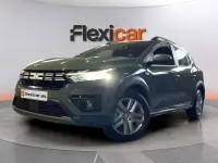Usado Dacia Sandero Essentiel 91 CV (66 kW) 2023 Verde Berlina