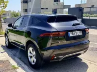 Usado Jaguar E-Pace R-Dynamic 160 CV (117 kW) 2022 Negro SUV