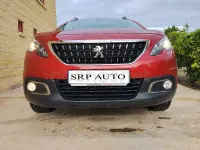 Usado Peugeot 2008 Allure 110 CV (80 kW) 2018 Rojo SUV