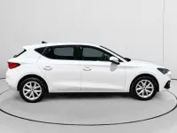 Usado Seat Leon ST Style 131 CV (96 kW) 2022 Blanco Familiar