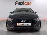Usado Hyundai i20 101 CV (74 kW) 2022 Negro Berlina