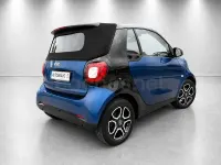 Usado Smart ForTwo Cabrio Passion 71 CV (52 kW) 2017 Azul Descapotable