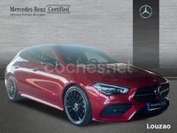 Usado Mercedes CLA200 Shooting Brake 150 CV (110 kW) 2024 Granate Familiar