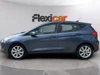 Usado Ford Fiesta Limited 75 CV (55 kW) 2021 Azul Utilitario