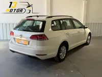 Usado VW Golf VII Advance 115 CV (84 kW) 2020 Blanco Familiar