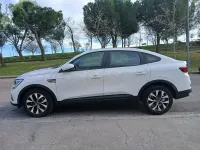 Usado Renault Arkana Intens 140 CV (102 kW) 2022 Blanco SUV