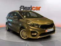 Usado Kia Carens 141 CV (103 kW) 2017 Gris Monovolumen