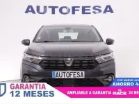 Usado Dacia Sandero Comfort 91 HP (66 kW) 2021 Verde Sedan