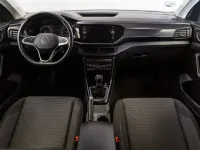 Usado VW T-Cross Advance 95 CV (69 kW) 2022 Gris SUV