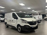 Usado Renault Trafic 120 CV (88 kW) 2018 Blanco Monovolumen