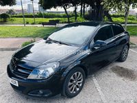Usado Opel Astra GTC 90 CV (66 kW) 2011 Negro Berlina
