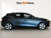 Usado Seat Leon FR 150 CV (110 kW) 2024 Gris Berlina
