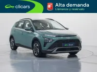Usado Hyundai Bayon 84 CV (61 kW) 2023 Gris SUV