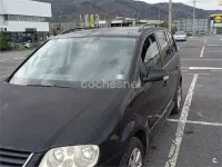 Usado VW Touran Conceptline 105 CV (77 kW) 2006 Negro Monovolumen
