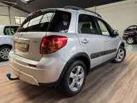 Usado Suzuki SX4 GL 120 CV (88 kW) 2014 Gris / plata SUV