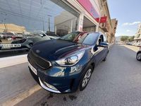 Begagnad Kia Niro 141 HK (103 kW) 2018 Blå SUV