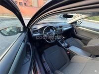 Usado Skoda Superb Ambition 150 CV (110 kW) 2018 Negro Berlina