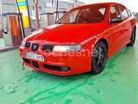 Usado Seat Leon Sport 150 CV (110 kW) 2002 Rojo Utilitario