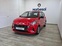 Usado Hyundai i10 66 CV (48 kW) 2020 Rojo Utilitario