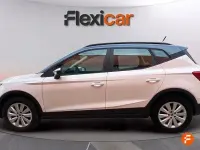 Usado Seat Arona Style 110 HP (80 kW) 2023 Branco SUV