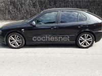 Usado Seat Leon FR 150 CV (110 kW) 2005 Negro Utilitario