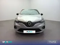 Usado Renault Clio V Techno 90 CV (66 kW) 2023 Gris / plata Berlina