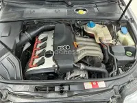 Usado Audi A4 130 CV (95 kW) 2001 Gris / plata Berlina