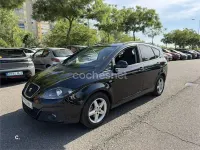 Usado Seat Altea XL Style 105 CV (77 kW) 2012 Negro Monovolumen