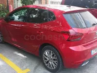 Usado Seat Ibiza FR 110 CV (80 kW) 2023 Rojo Utilitario