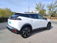 Usado Peugeot 2008 Active 130 CV (95 kW) 2022 Blanco SUV