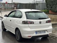 Begagnad Seat Ibiza Reference 70 HK (51 kW) 2006 Vit Halvkombi