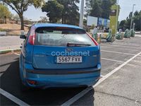 Usado Ford Focus Ghia 115 CV (84 kW) 2007 Azul Berlina