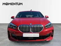 Usado BMW 118 Comfort Edition 150 CV (110 kW) 2022 Rojo Utilitario