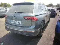 Usado VW Tiguan Allspace Life 150 CV (110 kW) 2022 Gris / plata SUV