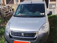 Usado Peugeot Partner Tepee Active 120 CV (88 kW) 2016 Gris / plata Monovolumen