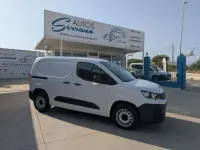Usado Peugeot Partner 99 CV (72 kW) 2023 Blanco Monovolumen