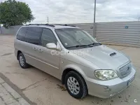 Usado Kia Carnival EX 144 CV (105 kW) 2005 Gris / plata Monovolumen