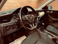 Usado Skoda Scala Active 115 CV (84 kW) 2020 Rojo Utilitario