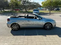 Usado VW Golf Cabriolet 140 CV (102 kW) 2012 Gris / plata Descapotable