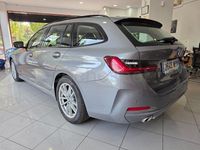 Usado BMW 318 150 CV (110 kW) 2023 Gris Familiar