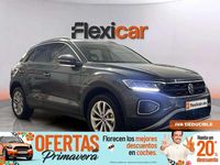Usado VW T-Roc 116 CV (85 kW) 2024 Gris SUV